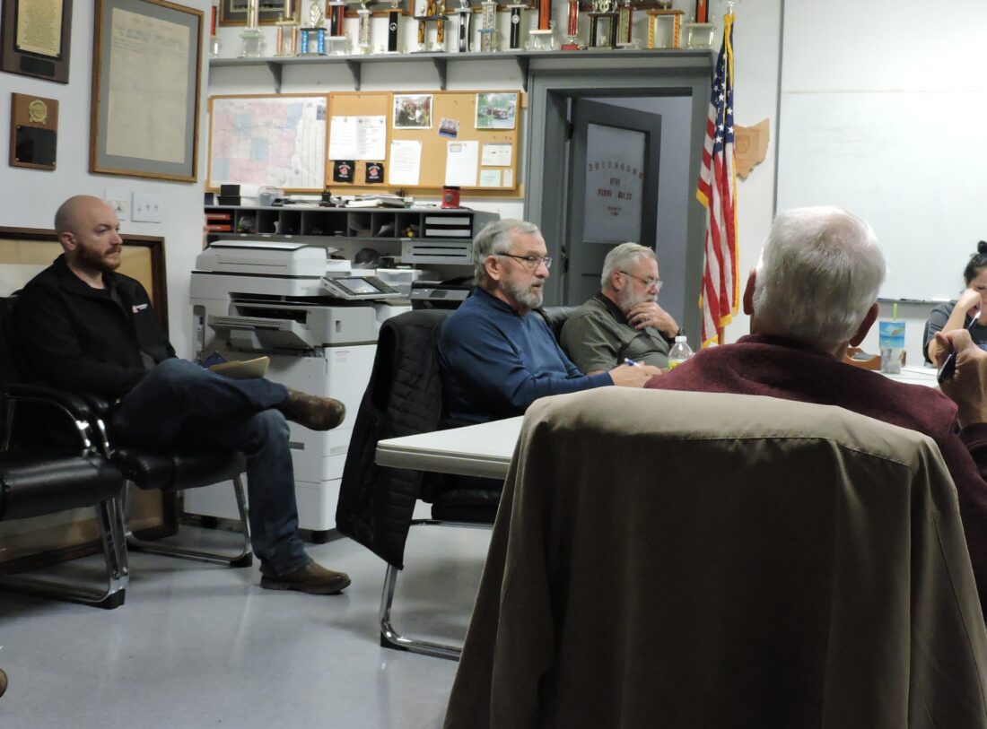 Brookside votes to stay with Republic for garbage services News